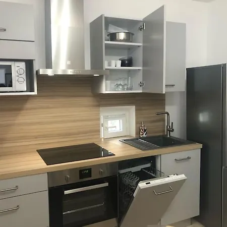 Au Coeur De Avec Terrasse Apartamento *